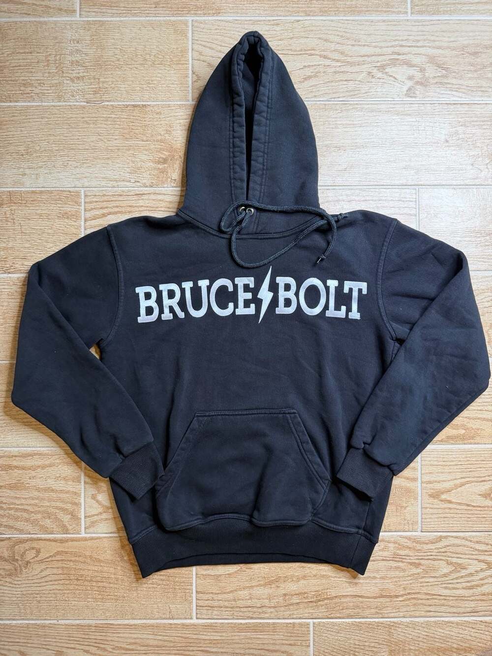 Bruce Bolt Hoodie Size S Black Pullover Sweatshirt